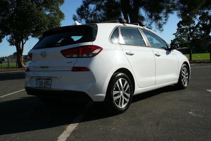 2017 Hyundai i30 Active PD MY18 Polar White