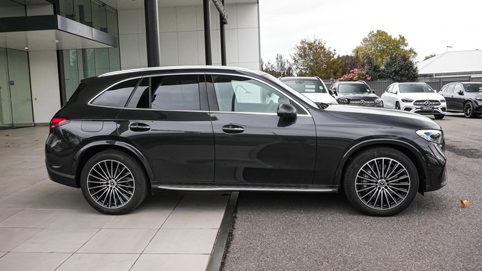 2025 Mercedes-Benz GLC-Class