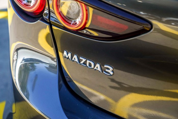 2022 Mazda 3 G25 GT
