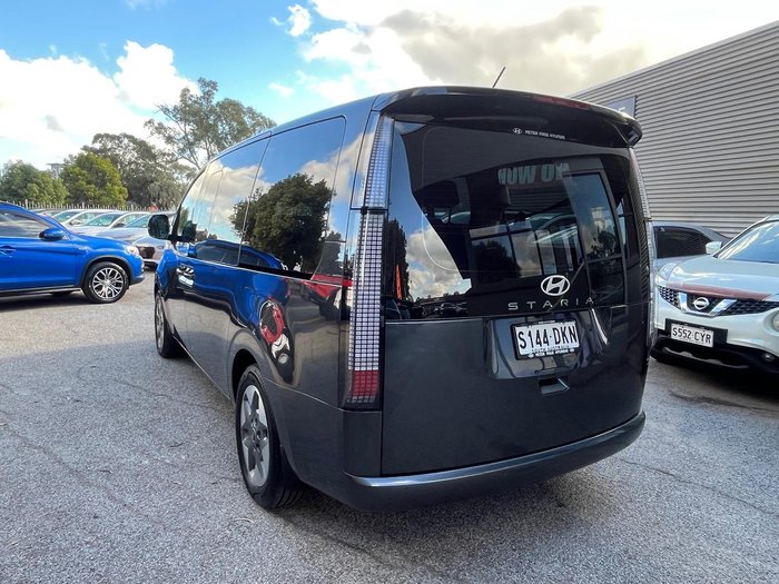 2024 Hyundai STARIA Elite