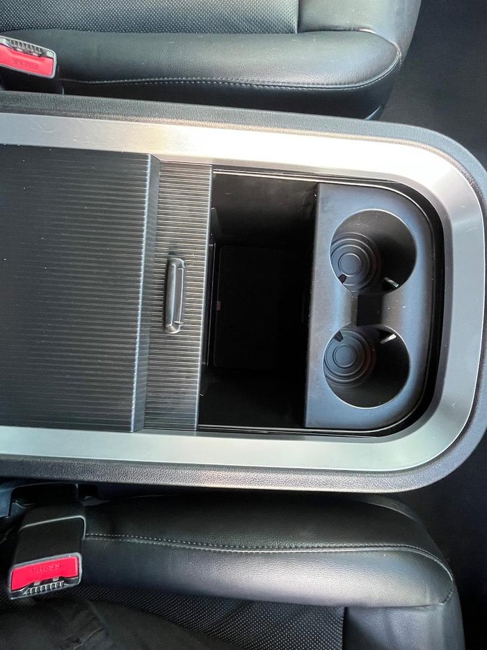 2024 Hyundai STARIA Elite