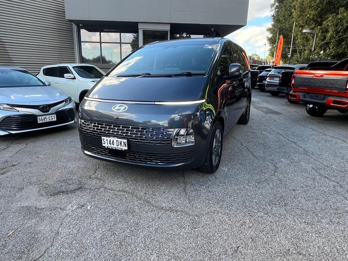 2024 Hyundai STARIA Elite