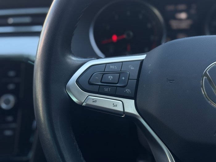 2022 Volkswagen Passat 140TSI Business