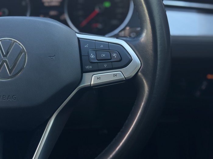 2022 Volkswagen Passat 140TSI Business