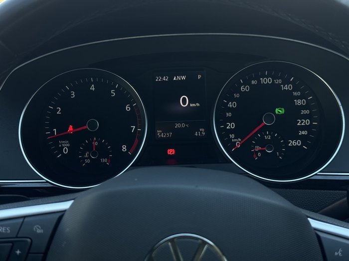 2022 Volkswagen Passat 140TSI Business