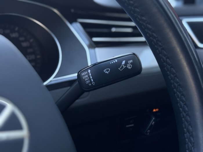 2022 Volkswagen Passat 140TSI Business