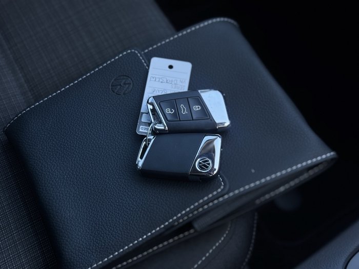 2022 Volkswagen Passat 140TSI Business