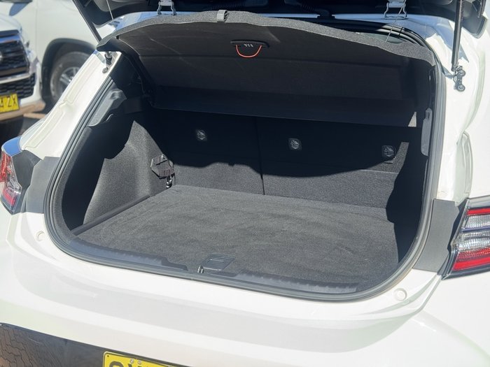 2020 Toyota Corolla Ascent Sport Hybrid