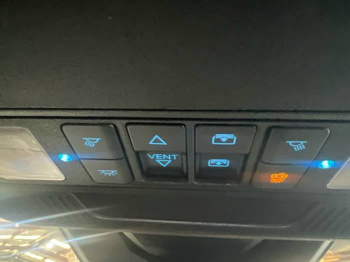 2023 Ford Everest Platinum