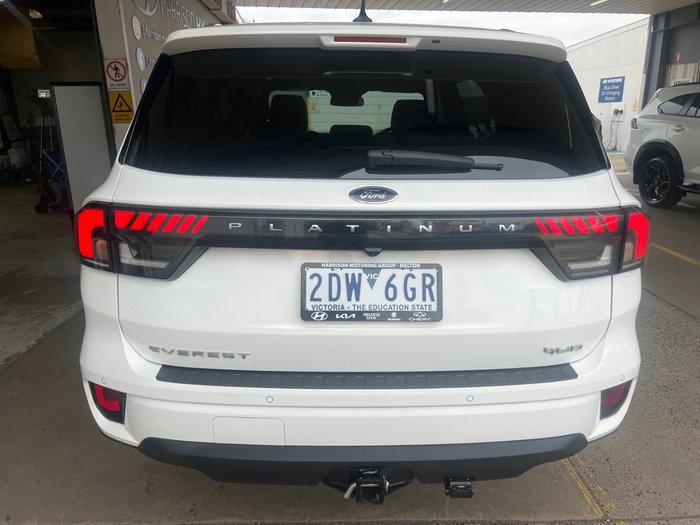 2023 Ford Everest Platinum