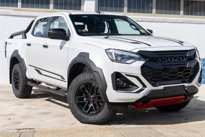 2026 Isuzu D-MAX BLADE
