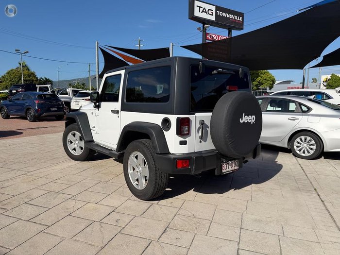 2016 Jeep Wrangler Sport