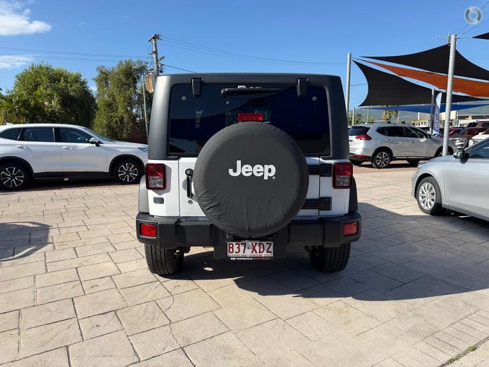 2016 Jeep Wrangler Sport