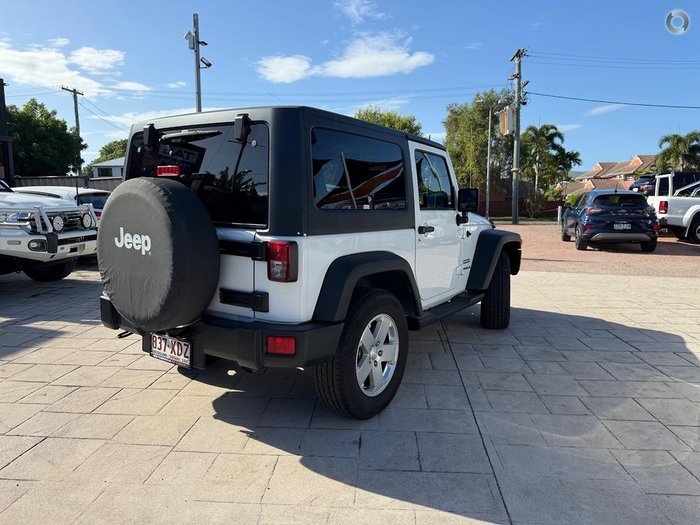 2016 Jeep Wrangler Sport