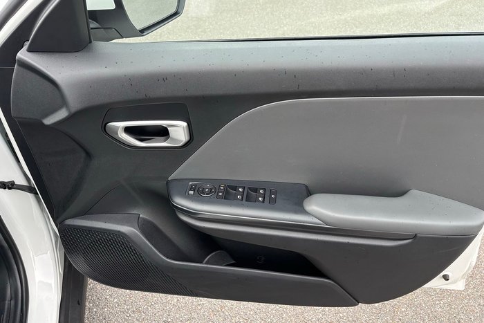2024 Kia K4 S