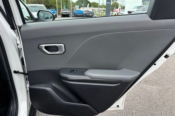 2024 Kia K4 S