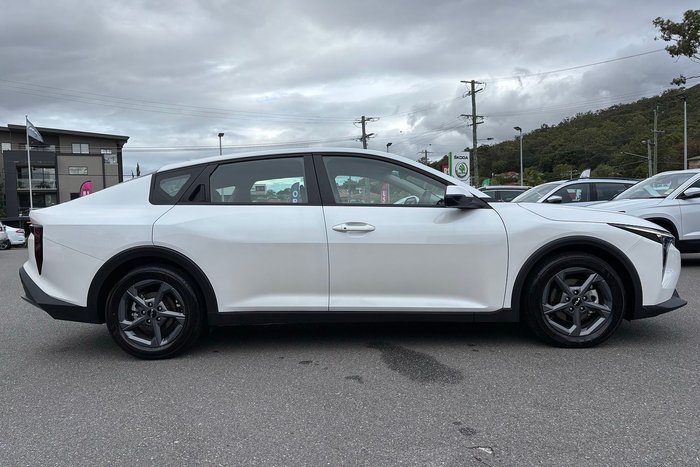 2024 Kia K4 S