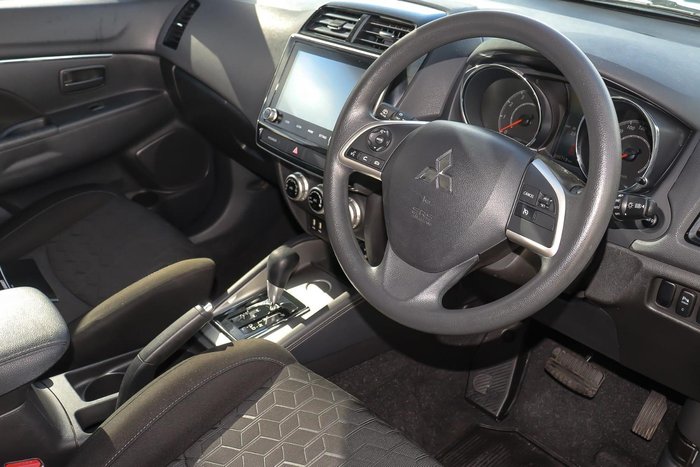 2023 Mitsubishi ASX ES