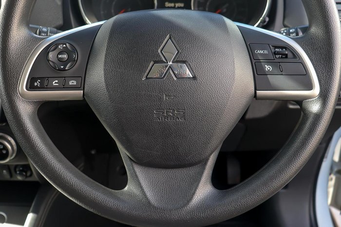 2023 Mitsubishi ASX ES