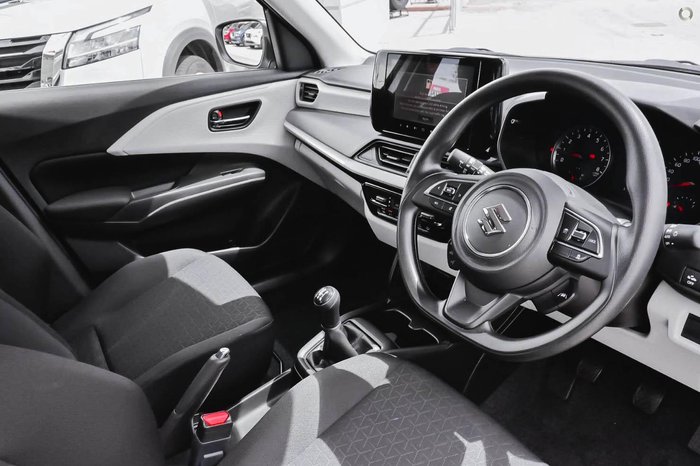 2026 Suzuki Swift Hybrid UZ Premium Silver