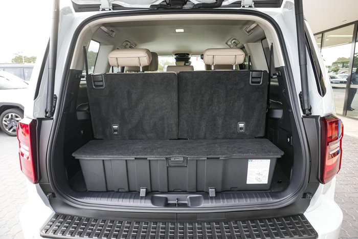 2025 Toyota Landcruiser Prado VX