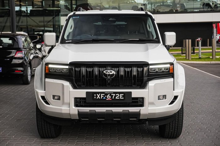 2025 Toyota Landcruiser Prado VX