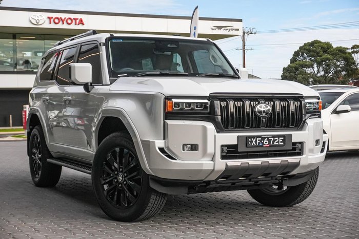 2025 Toyota Landcruiser Prado VX