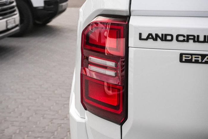 2025 Toyota Landcruiser Prado VX