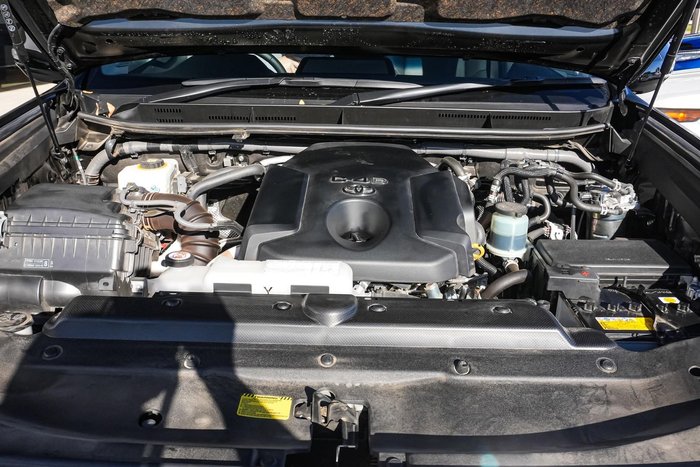 2023 Toyota Landcruiser Prado VX