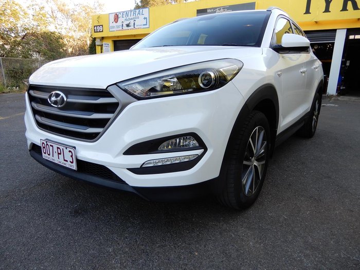 2016 Hyundai Tucson Active X TL Pure White