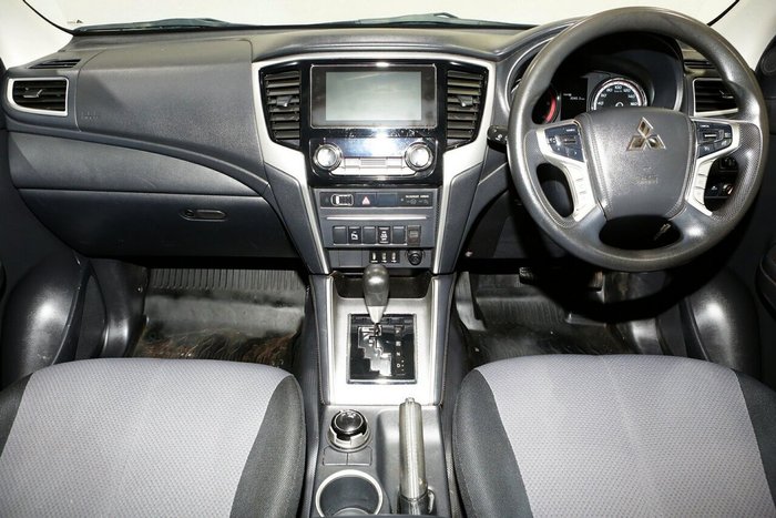 2021 Mitsubishi Triton GLX+