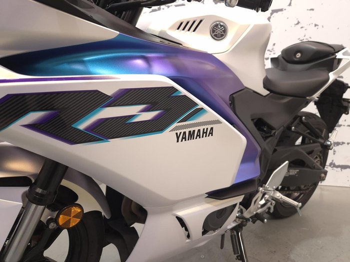 2025 Yamaha YZF-R3 R3 White