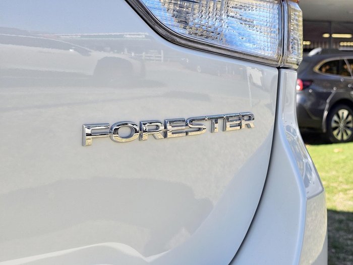 2025 Subaru Forester 2.5i-L S5 MY24 AWD Crystal White