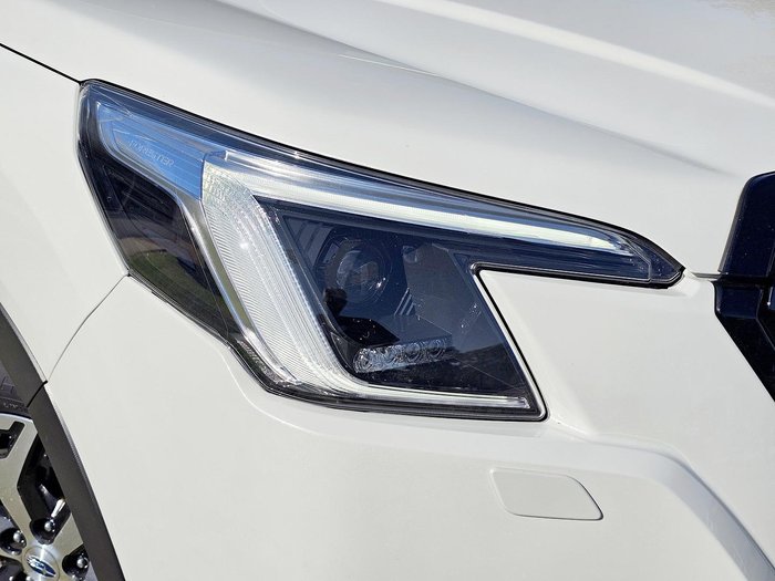 2025 Subaru Forester 2.5i-L S5 MY24 AWD Crystal White
