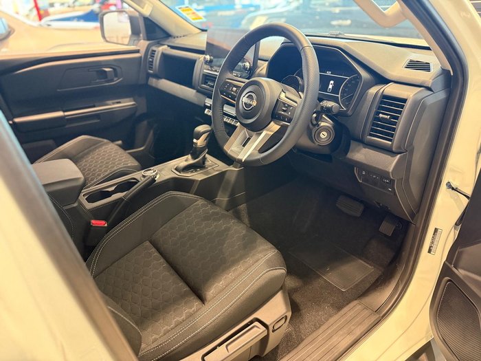 2026 Nissan Navara ST