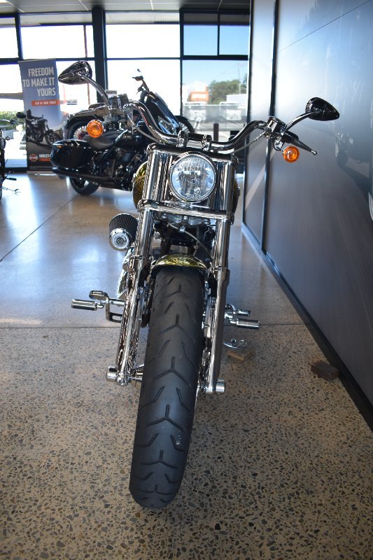 2013 HARLEY-DAVIDSON CVO BREAKOUT