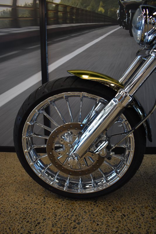 2013 HARLEY-DAVIDSON CVO BREAKOUT