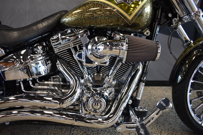 2013 HARLEY-DAVIDSON CVO BREAKOUT