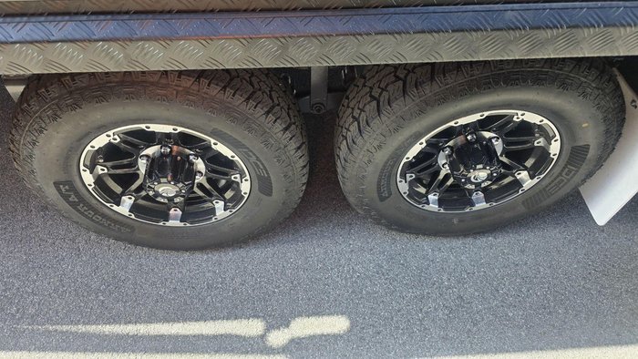 2026 Design RV Forerunner 216R 21'6