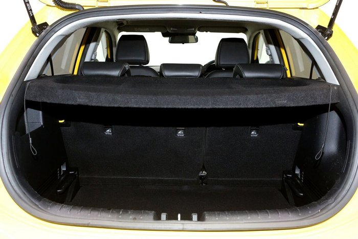 2023 Kia Rio GT-Line