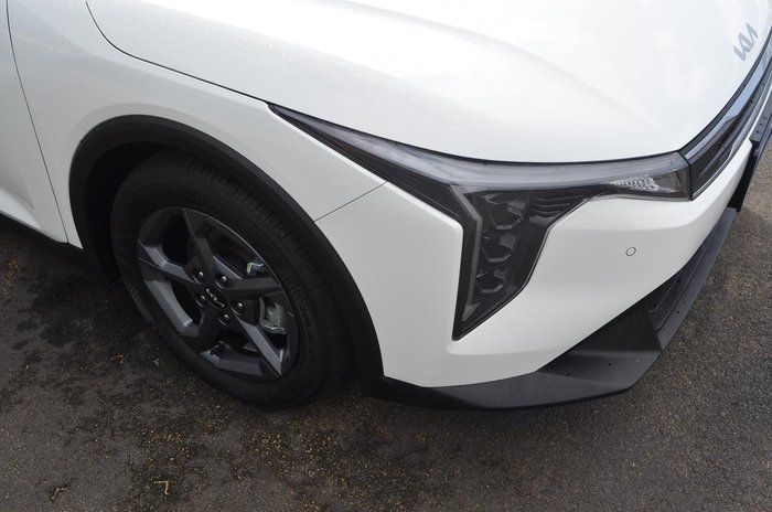 2025 Kia K4 S