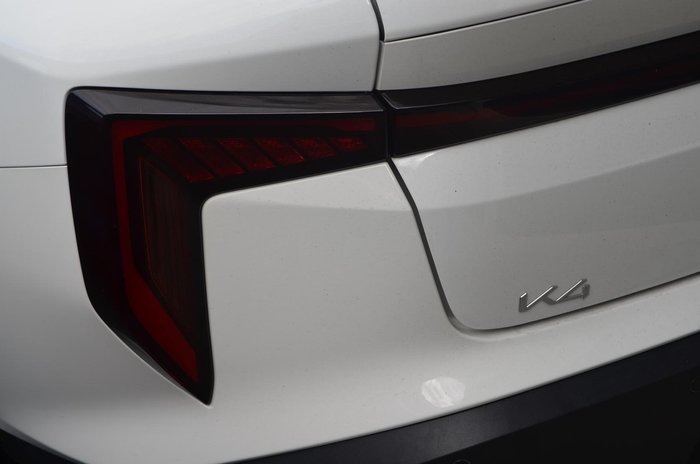 2025 Kia K4 S