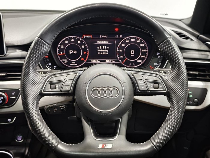 2019 Audi A4 45 TFSI S line