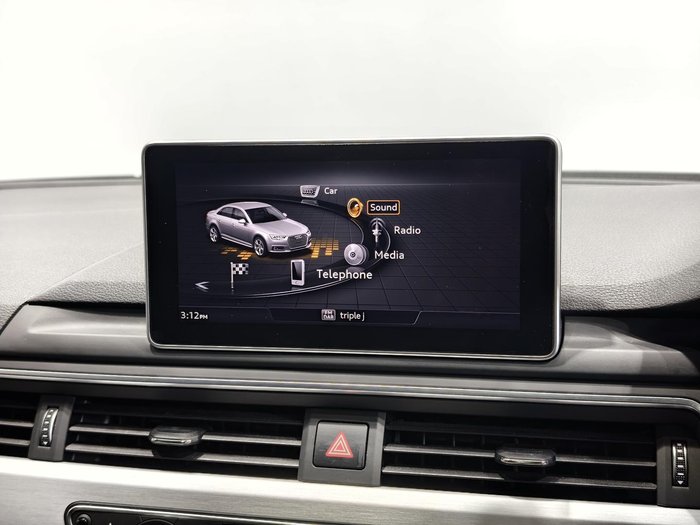 2019 Audi A4 45 TFSI S line