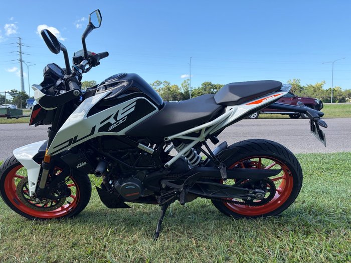 2021 Ktm 200 DUKE (ABS) White
