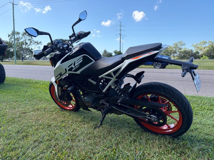 2021 Ktm 200 DUKE (ABS) White