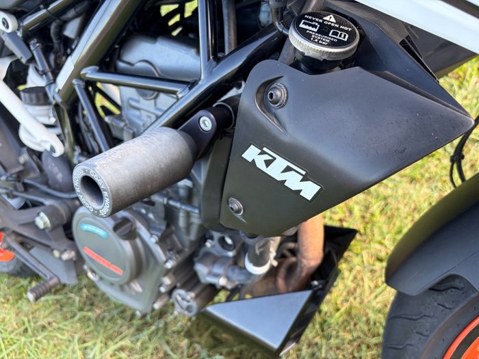 2021 Ktm 200 DUKE (ABS) White