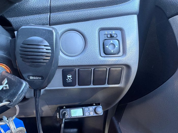 2017 Mitsubishi Triton GLX MQ MY17 4x2 Titanium