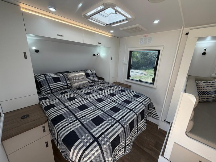 2026 ROADHOUSE CARAVANS Frontier Slide Out Off Road