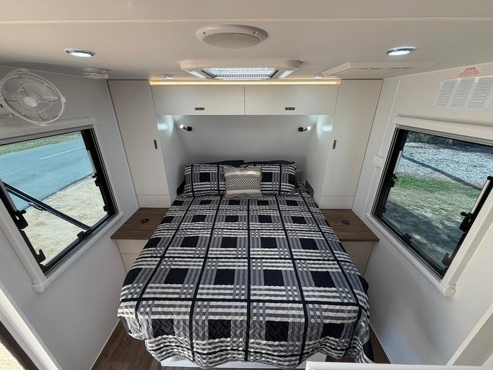 2026 ROADHOUSE CARAVANS Frontier Slide Out Off Road